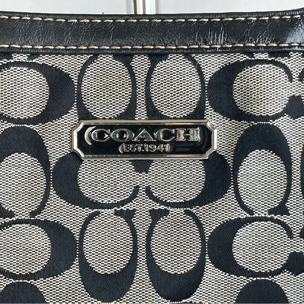 Coach Signature Canvas Leather Medium Tote Shoulder Bag Gray and  Black Zip - Picture 3 of 15